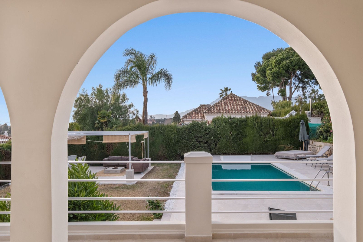 Image 20: Detached Villa For sale, Marbella, €1,649,000 [HFMs689376]