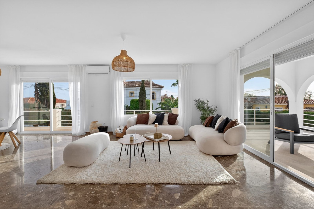 Image 9: Detached Villa For sale, Marbella, €1,649,000 [HFMs689376]
