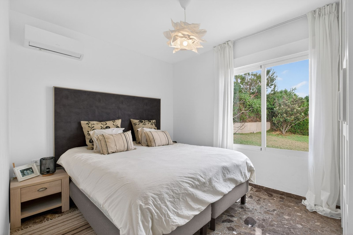 Image 23: Detached Villa For sale, Marbella, €1,649,000 [HFMs689376]