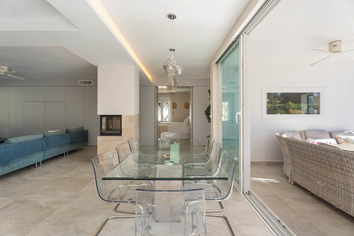 Image 36: Detached Villa For sale, Marbella, €2,380,000 [HFMs688273]