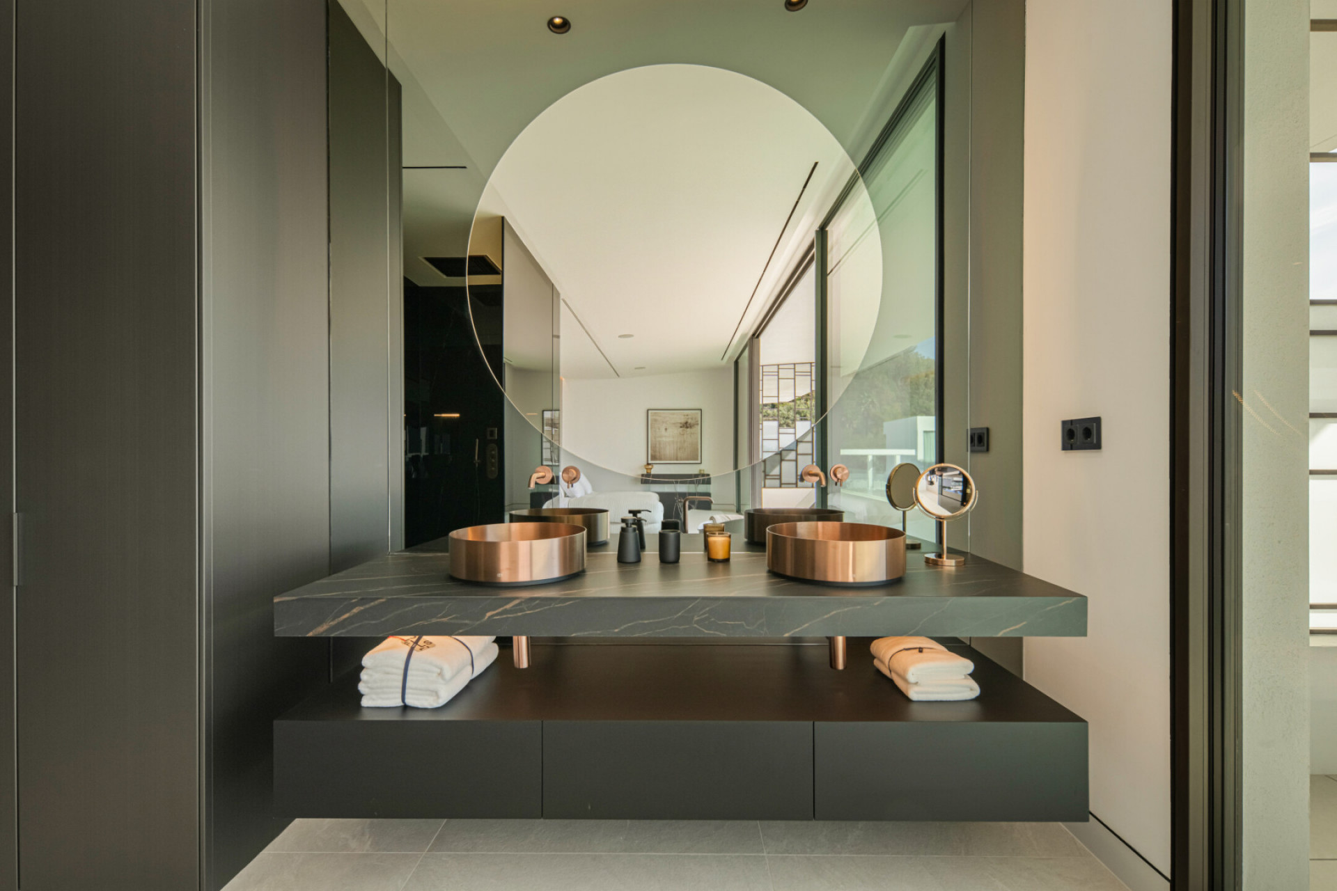 Image 23: Semi-detached House For sale, The Golden Mile, €6,300,000 [HFMs688254]