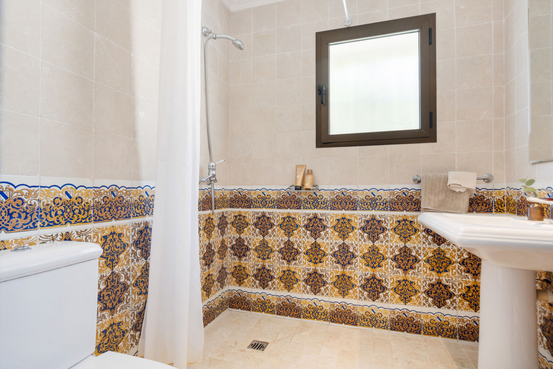 Image 20: Villa - Chalet For sale, Mijas Costa, €1,995,000 [HFMs700110]