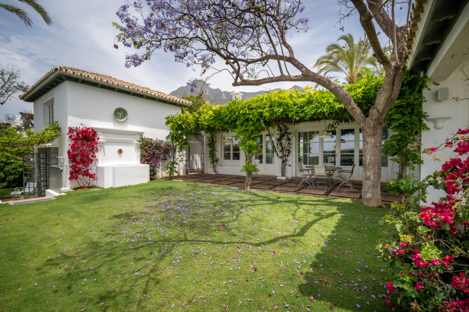 Image 3: Detached Villa For sale, The Golden Mile, €11,950,000 [HFMs701118]