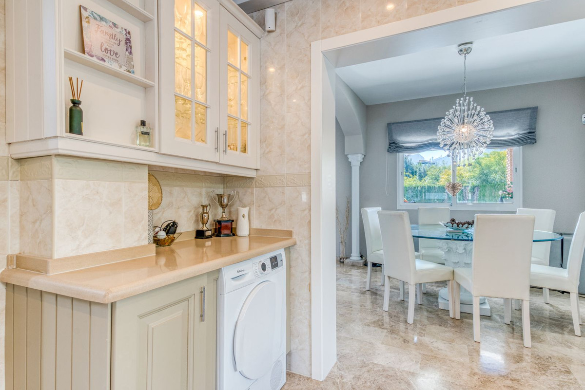 Image 18: Villa - Chalet For sale, Mijas Costa, €1,299,000 [HFMs701600]
