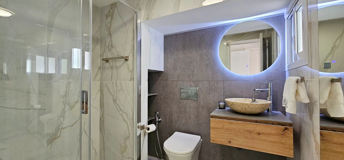 Image 33: Villa - Chalet For sale, Estepona, €1,190,000 [HFMs699443]