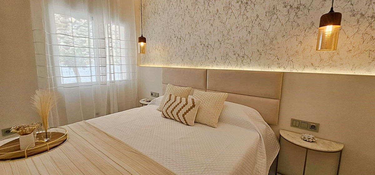 Image 14: Villa - Chalet For sale, Estepona, €1,190,000 [HFMs699443]