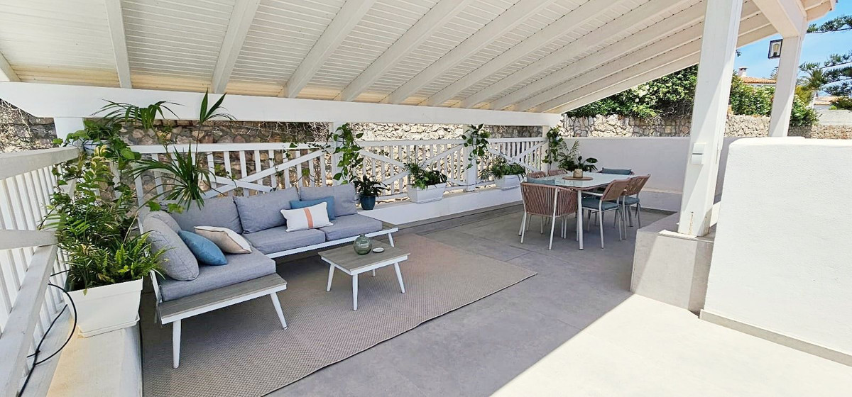 Image 38: Villa - Chalet For sale, Estepona, €1,190,000 [HFMs699443]