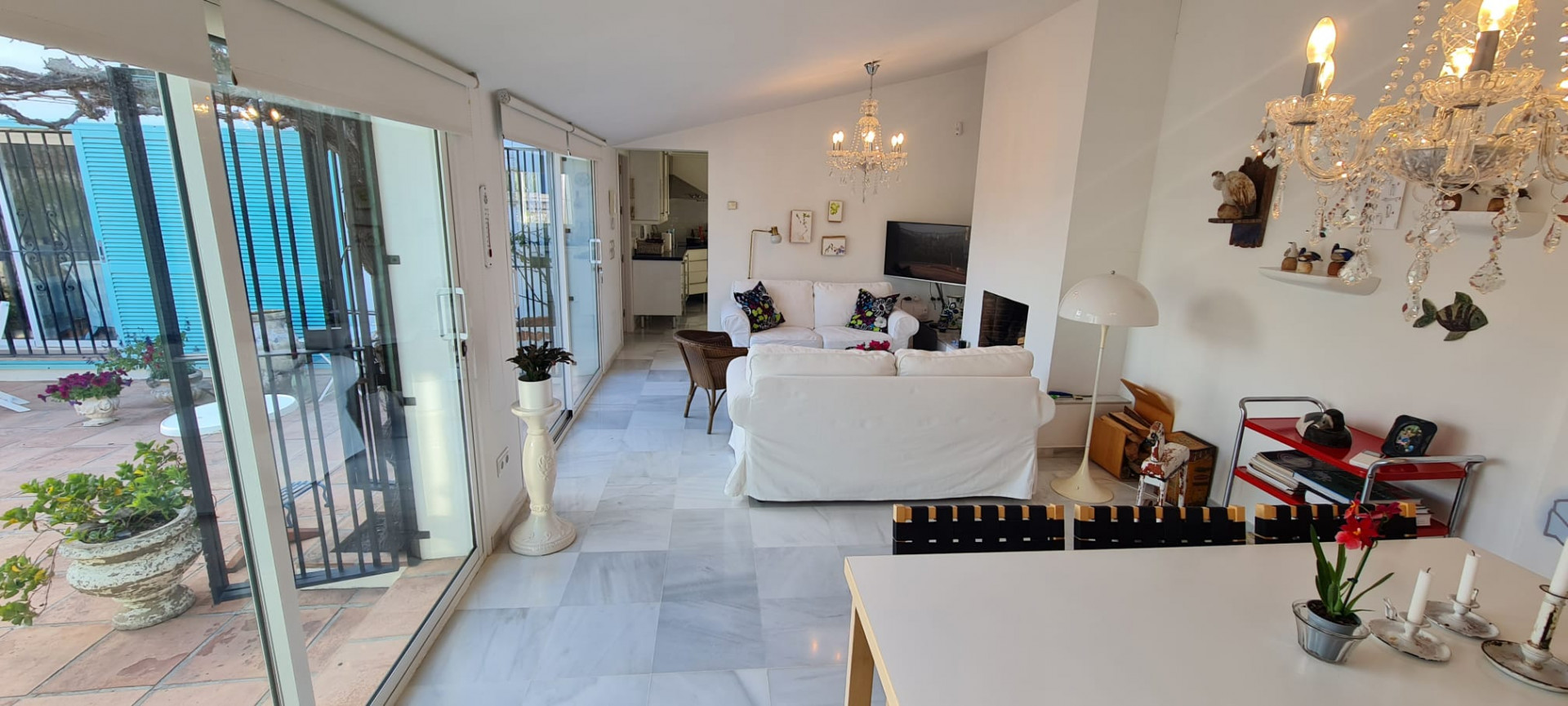 Image 6: Villa - Chalet For sale, Estepona, €1,370,000 [HFMs698503]