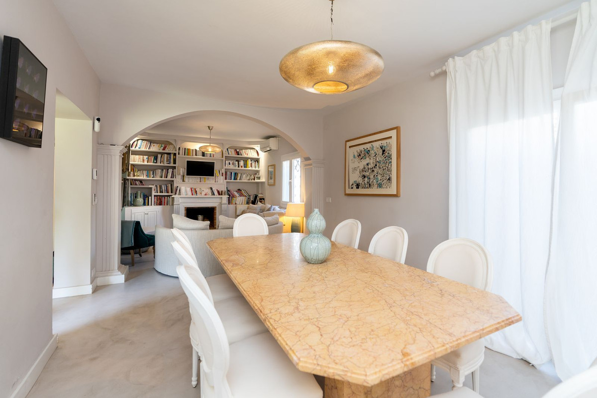 Image 10: Villa - Chalet For sale, San Pedro de Alcántara, €1,950,000 [HFMs698534]