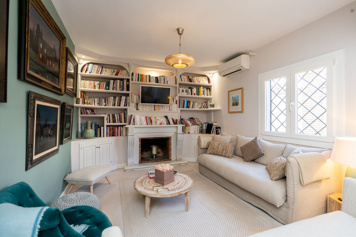 Image 6: Villa - Chalet For sale, San Pedro de Alcántara, €1,950,000 [HFMs698534]