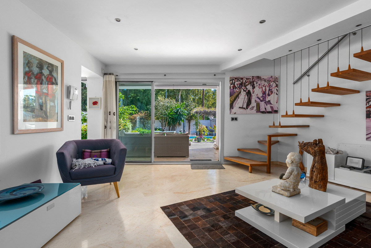 Image 7: Detached Villa For sale, San Pedro de Alcántara, €1,900,000 [HFMs698530]