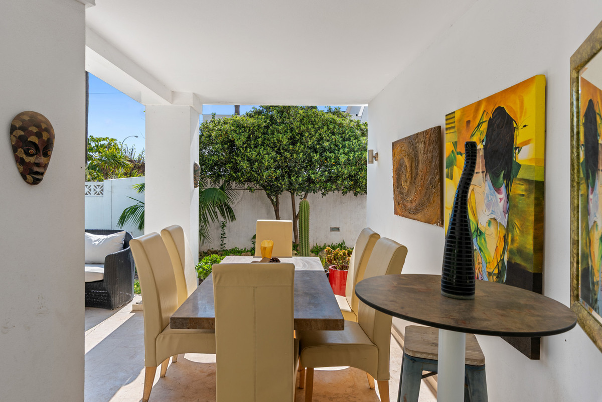 Image 4: Detached Villa For sale, San Pedro de Alcántara, €1,900,000 [HFMs698530]