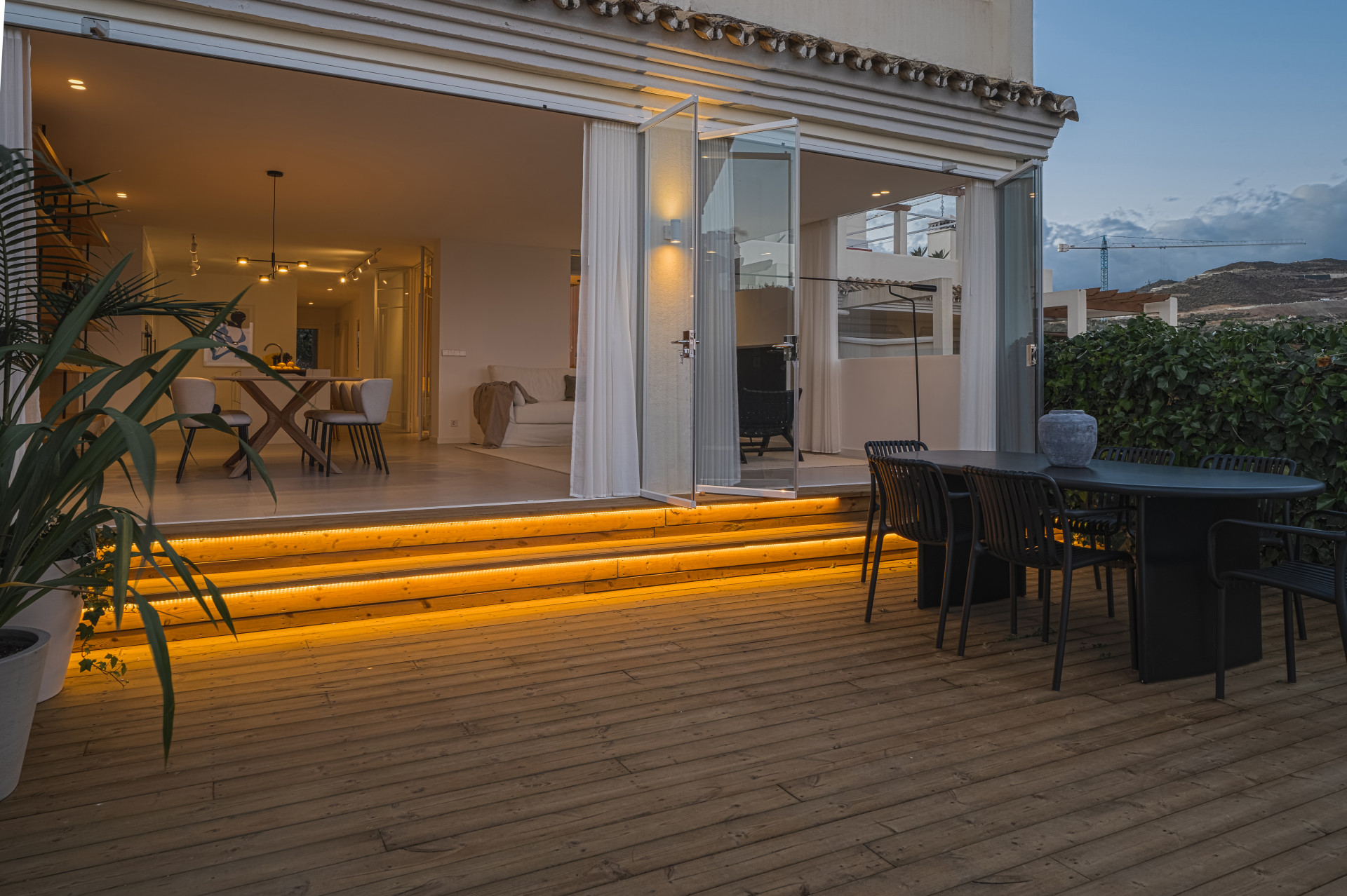 Image 22: Ground Floor Apartment For sale, Nueva Andalucía, €1,349,000 [HFMs694934]