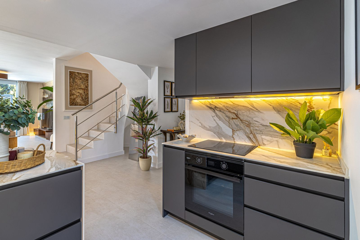 Image 14: Detached Villa For sale, Mijas Costa, €1,450,000 [HFMs694174]