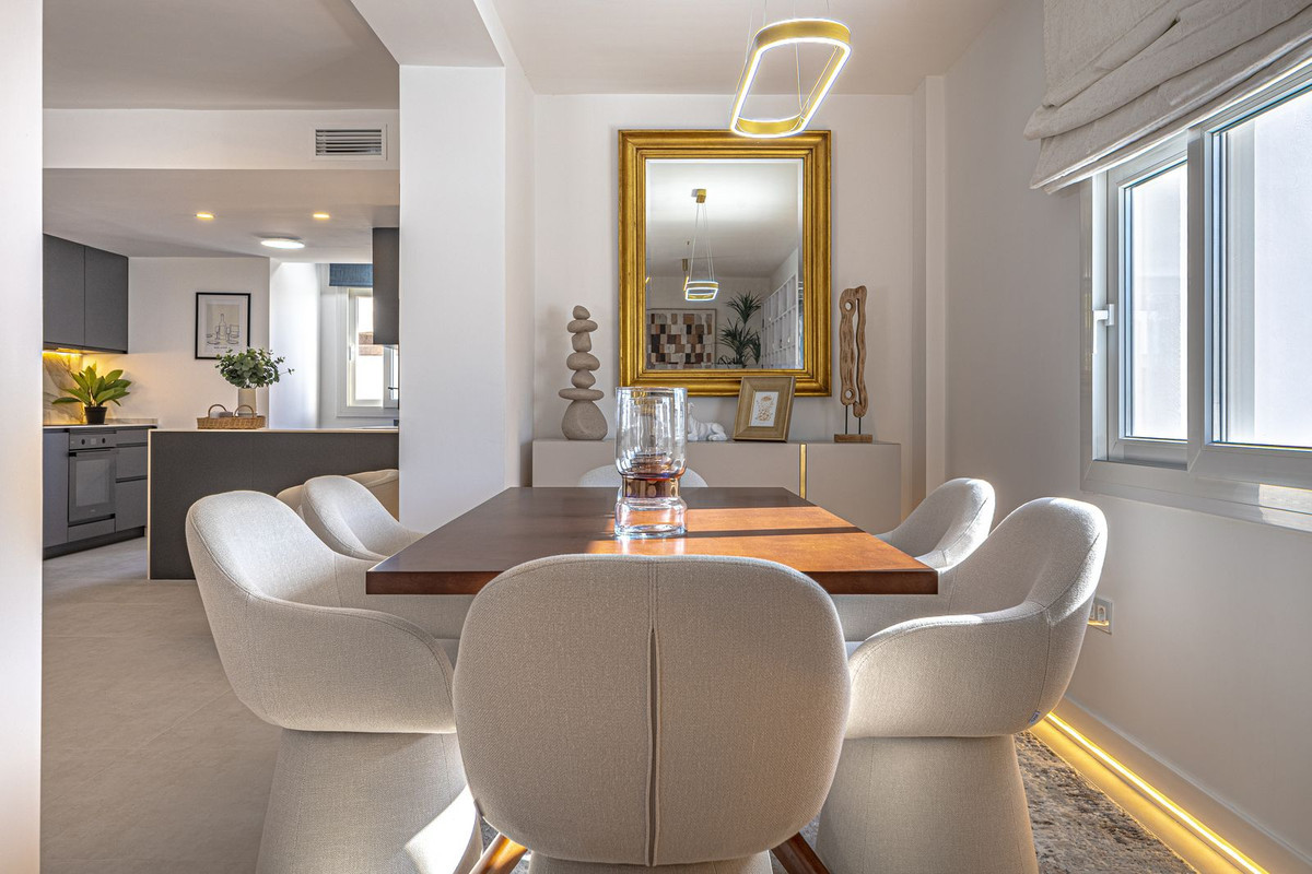 Image 10: Detached Villa For sale, Mijas Costa, €1,450,000 [HFMs694174]