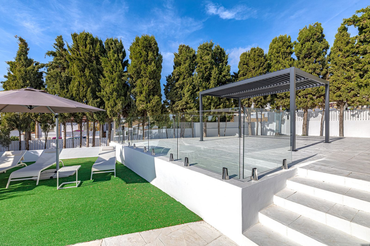 Image 2: Detached Villa For sale, Mijas Costa, €1,450,000 [HFMs694174]