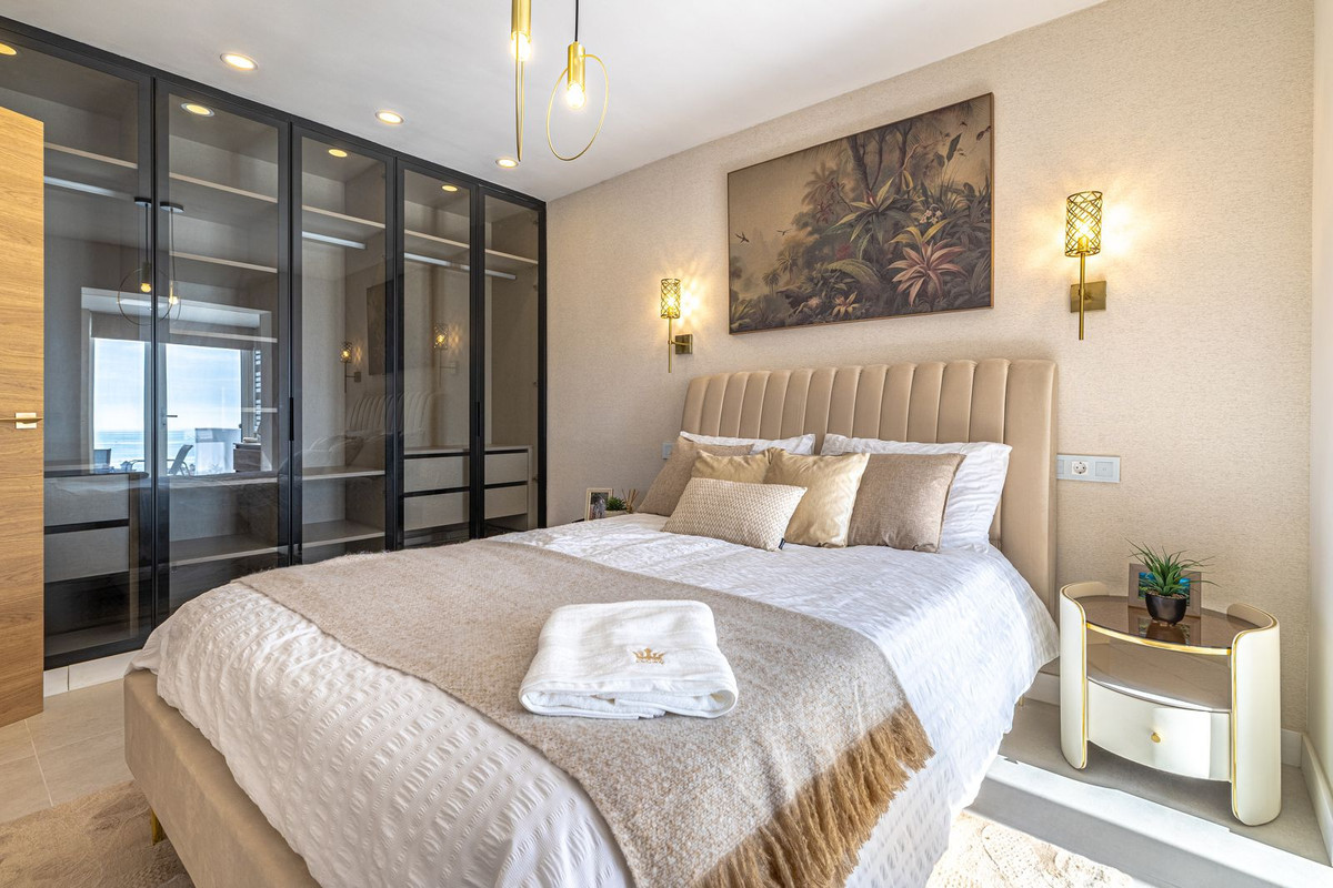 Image 20: Detached Villa For sale, Mijas Costa, €1,450,000 [HFMs694174]