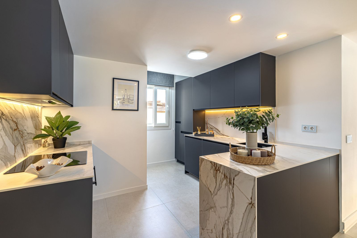 Image 11: Detached Villa For sale, Mijas Costa, €1,450,000 [HFMs694174]