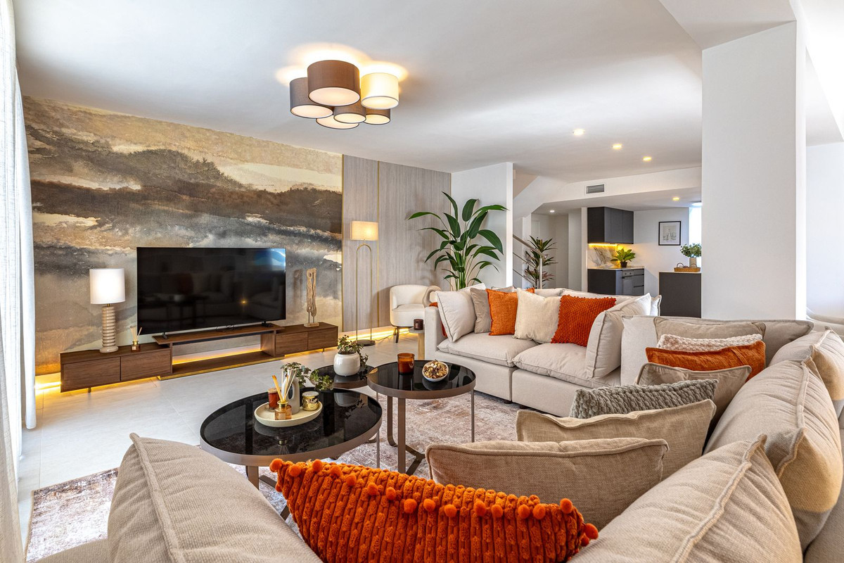 Image 5: Detached Villa For sale, Mijas Costa, €1,450,000 [HFMs694174]