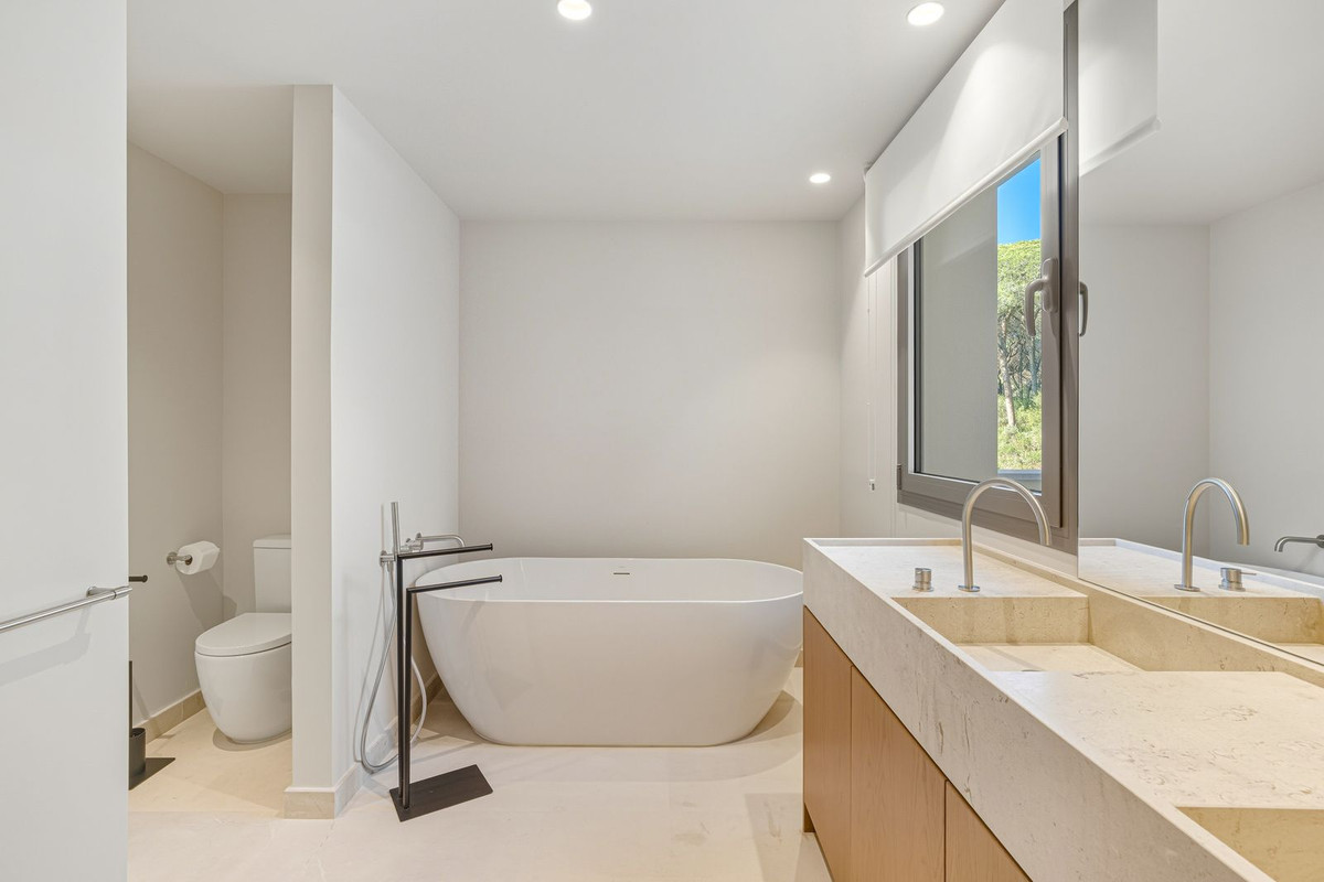 Image 19: Villa - Chalet For sale, Marbella, €3,900,000 [HFMs694175]