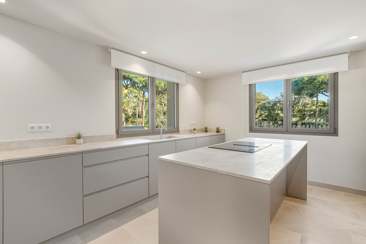 Image 14: Villa - Chalet For sale, Marbella, €3,900,000 [HFMs694175]