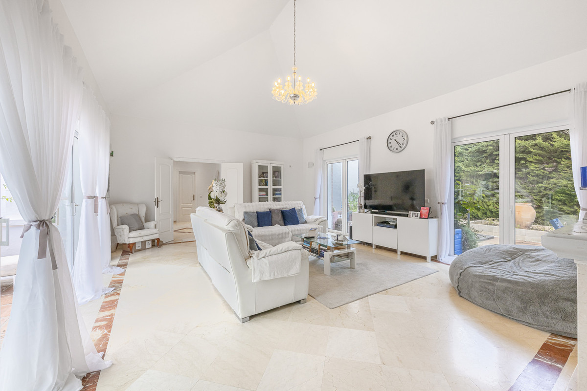 Image 5: Detached Villa For sale, sotogrande, €950,000 [HFMs694427]