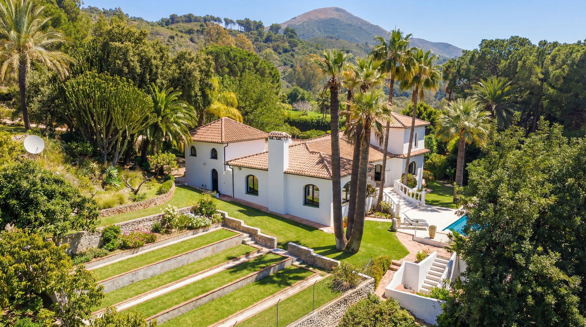 Image 2: Finca - Cortijo For sale, alhaurin el grande, €2,150,000 [HFMs692028]