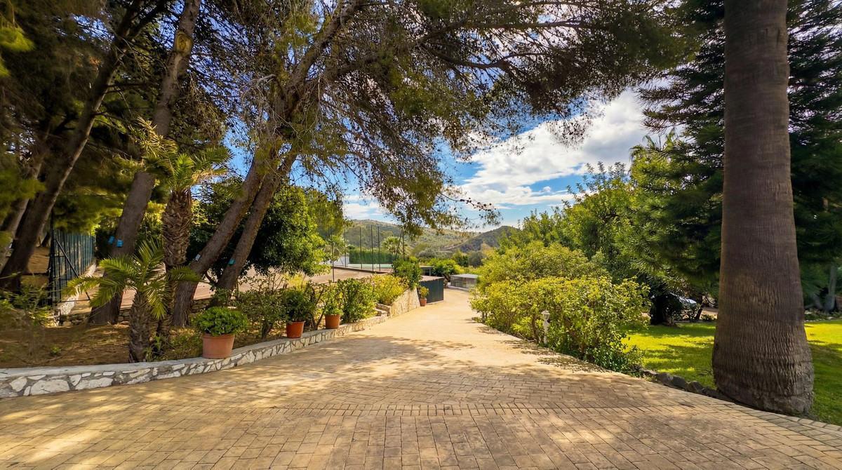 Image 34: Finca - Cortijo For sale, alhaurin el grande, €2,150,000 [HFMs692028]