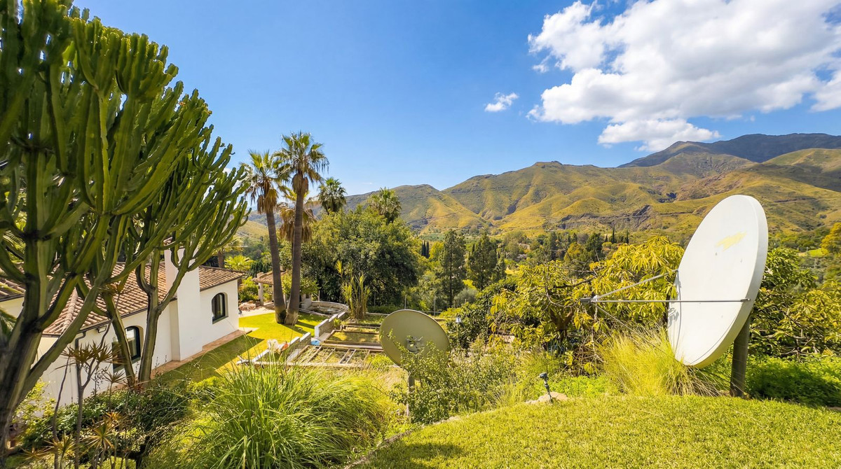 Image 43: Finca - Cortijo For sale, alhaurin el grande, €2,150,000 [HFMs692028]