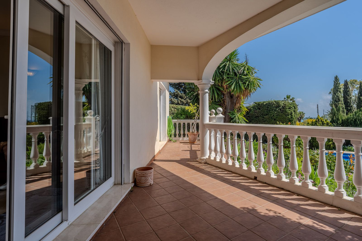 Image 15: Detached Villa For sale, Estepona, €2,150,000 [HFMs695581]