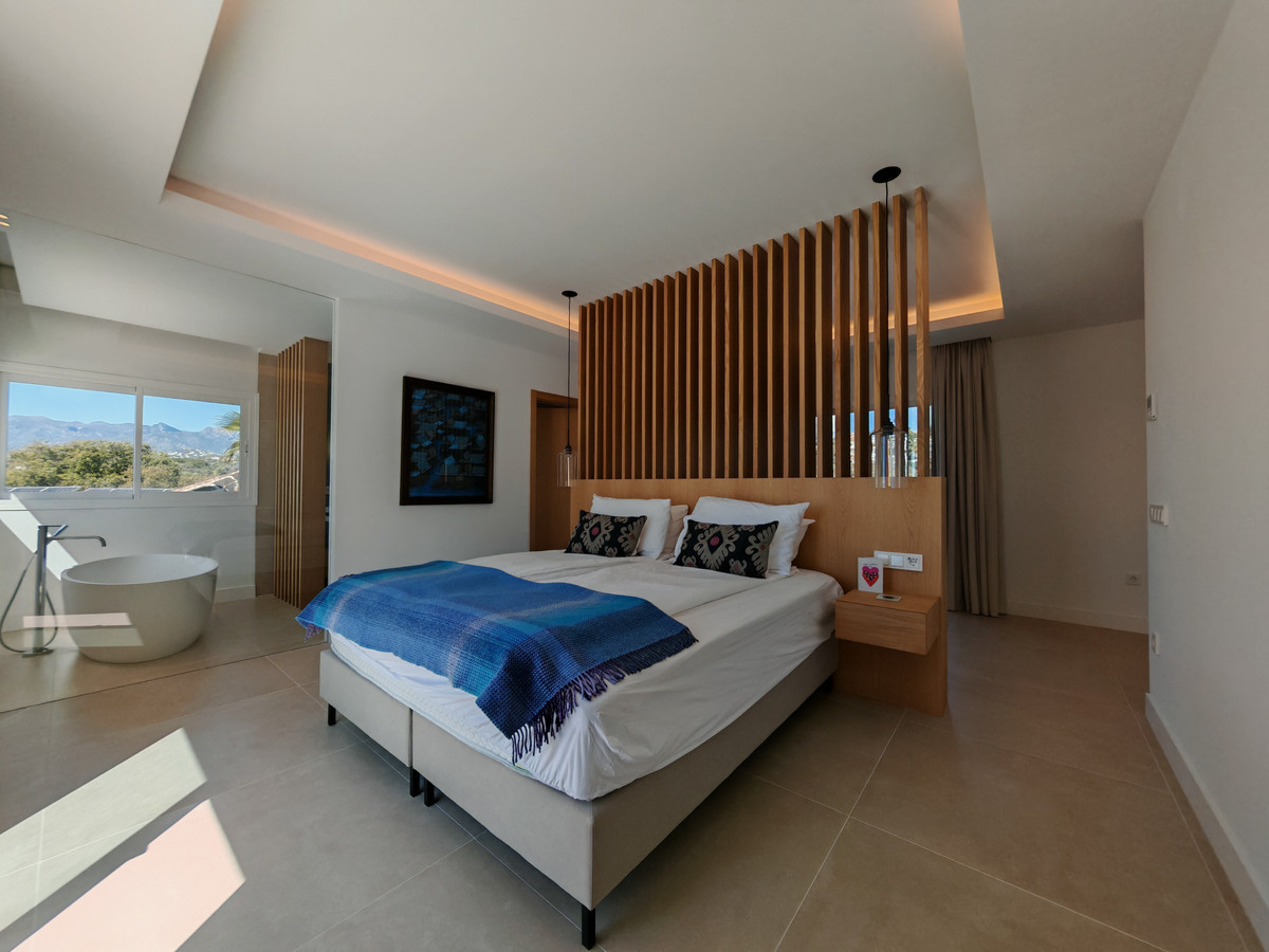 Image 14: Detached Villa For sale, Marbella, €2,850,000 [HFMs695480]