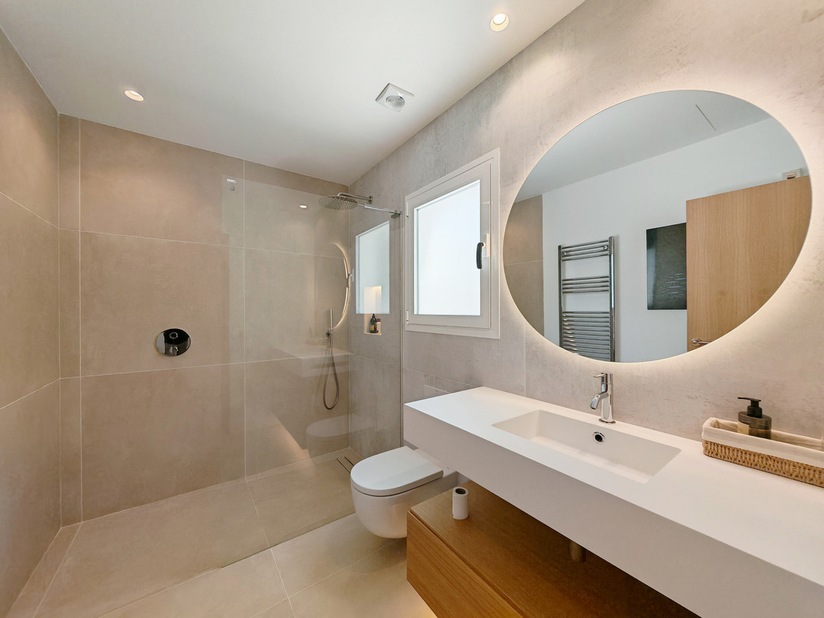 Image 28: Detached Villa For sale, Marbella, €2,850,000 [HFMs695480]