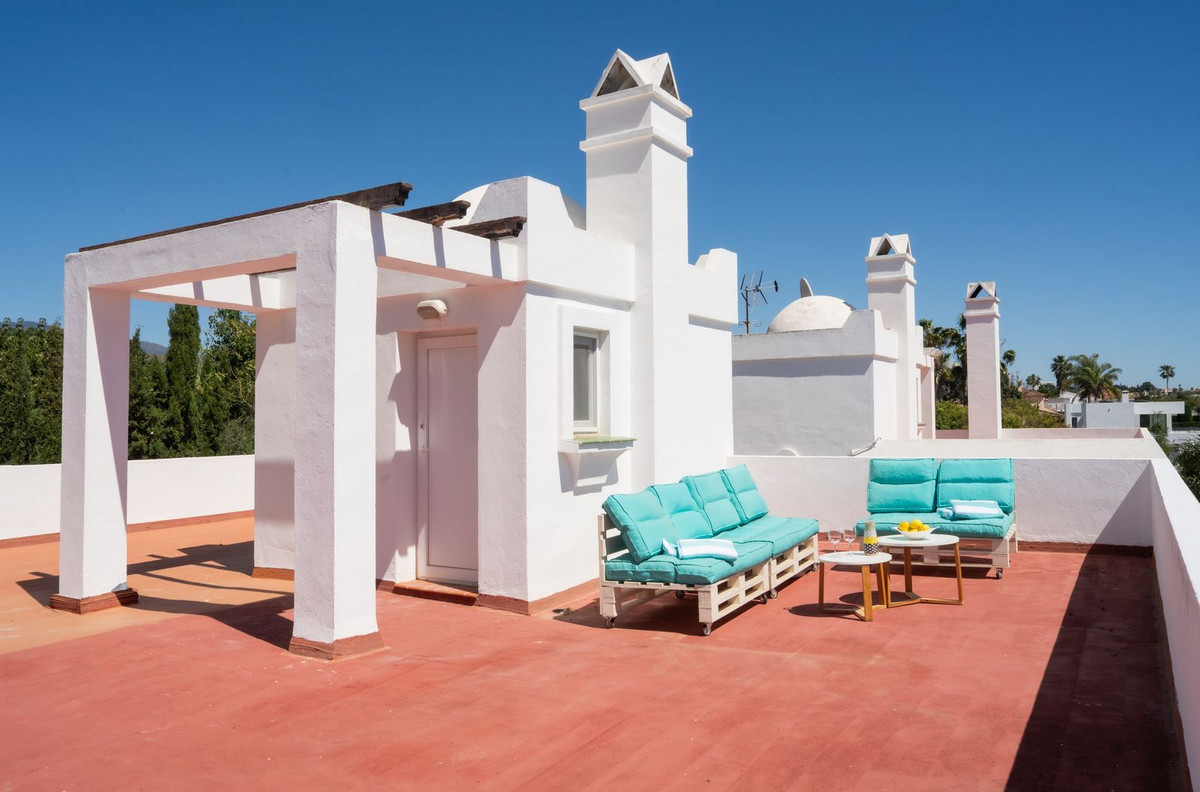 Image 28: Detached Villa For sale, Estepona, €1,770,000 [HFMs696565]