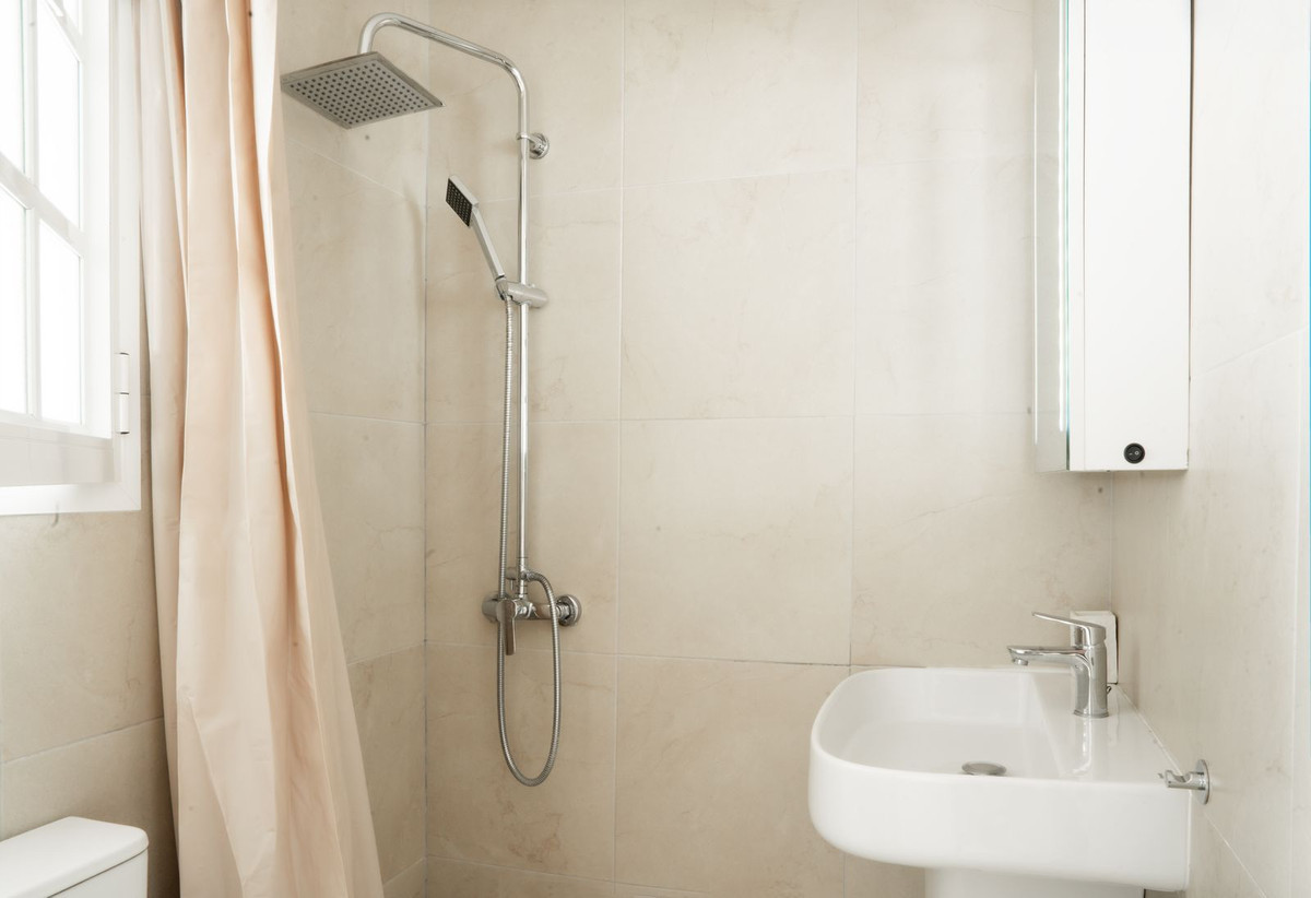 Image 39: Detached Villa For sale, Estepona, €1,770,000 [HFMs696565]