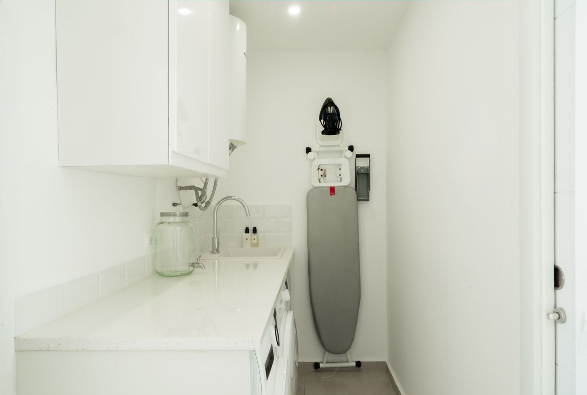 Image 42: Detached Villa For sale, Estepona, €1,770,000 [HFMs696565]