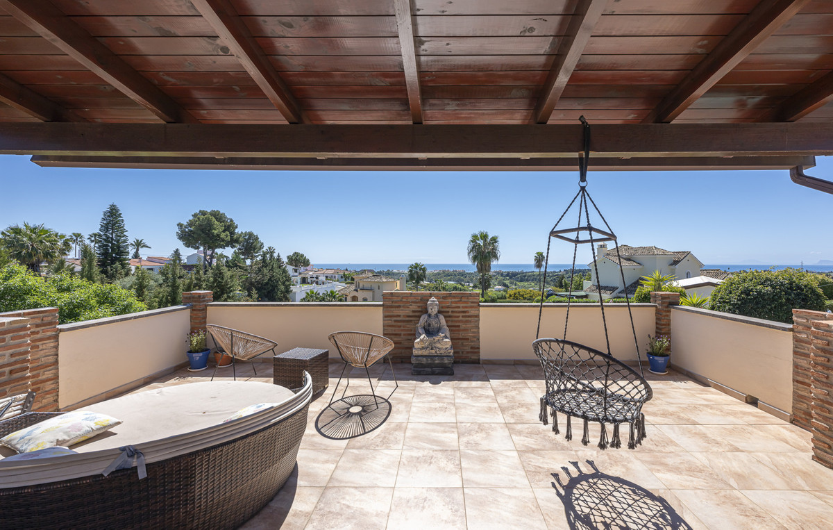 Image 21: Villa - Chalet For sale, Estepona, €1,550,000 [HFMs695787]