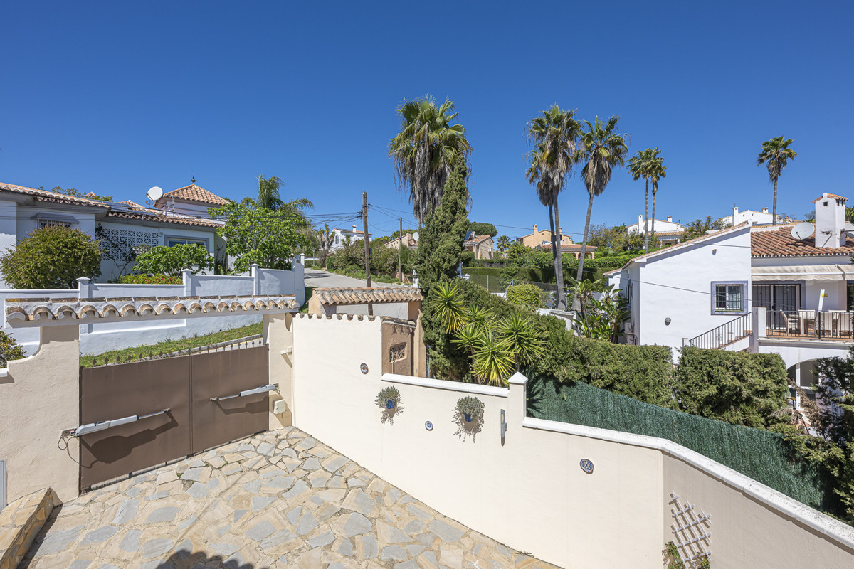 Image 55: Villa - Chalet For sale, Estepona, €1,550,000 [HFMs695787]