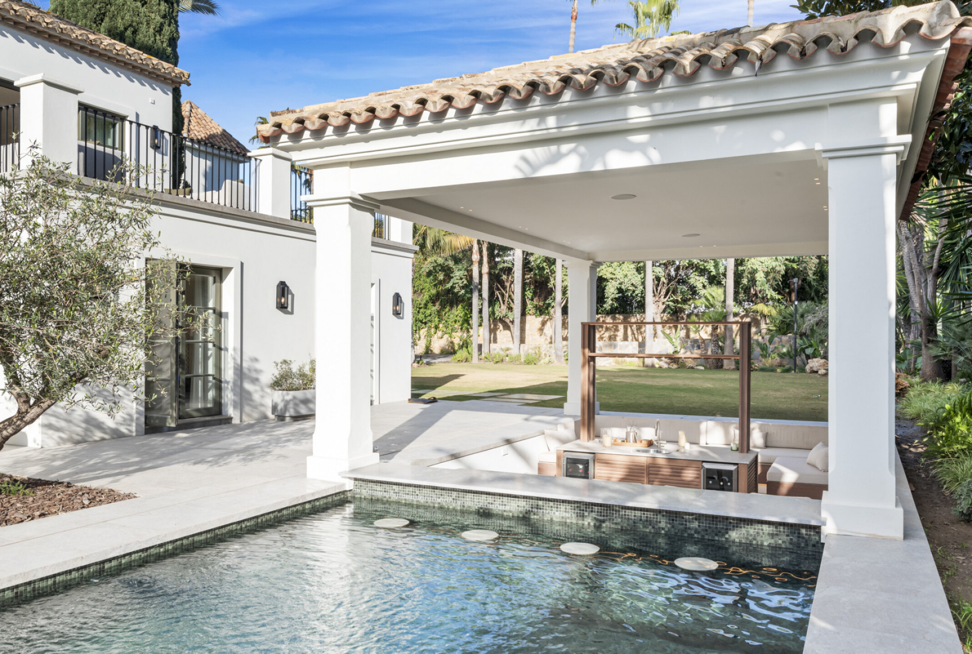 Image 5: Villa - Chalet For sale, Nueva Andalucía, €11,750,000 [FCPs695044]