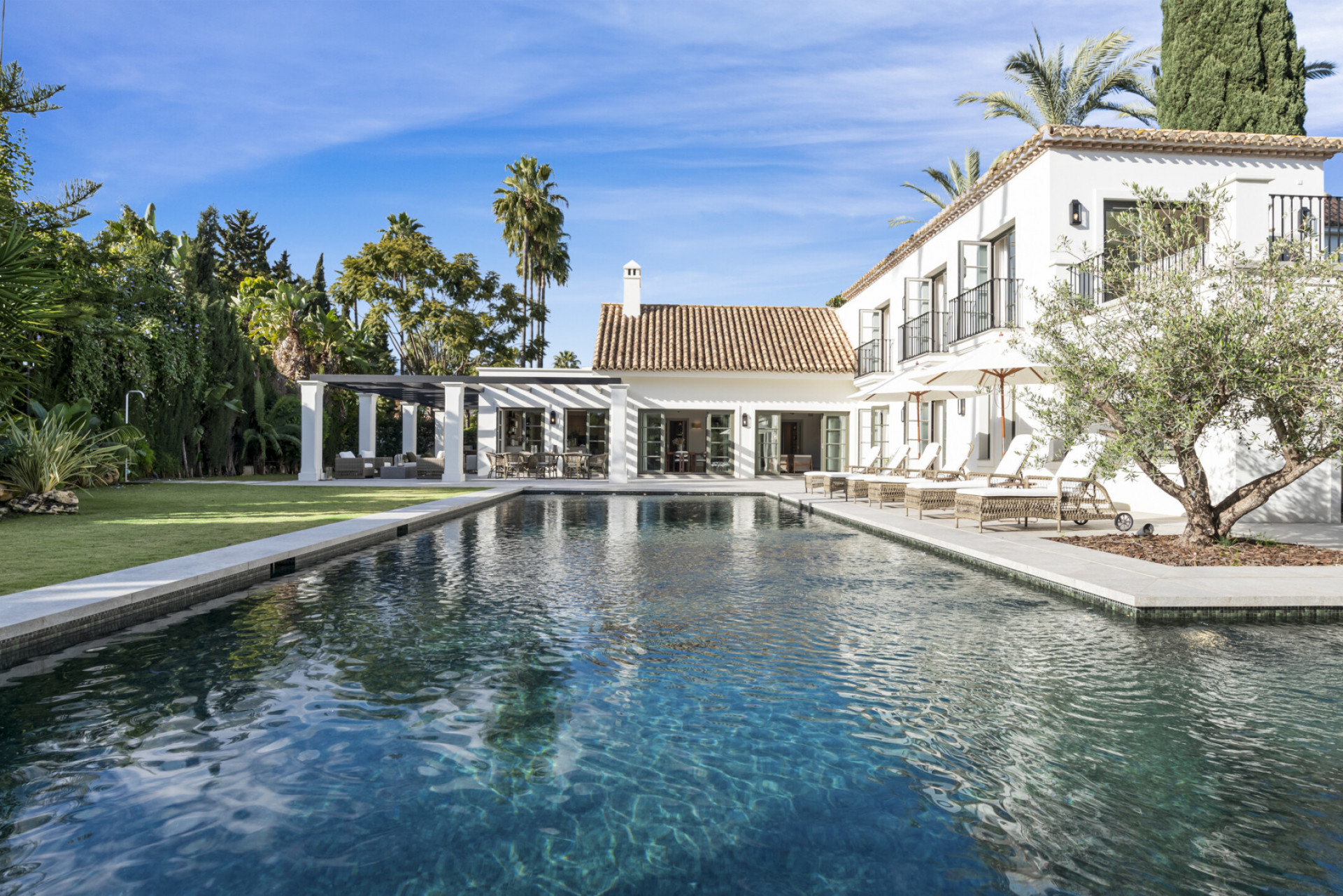 Image 3: Villa - Chalet For sale, Nueva Andalucía, €11,750,000 [FCPs695044]