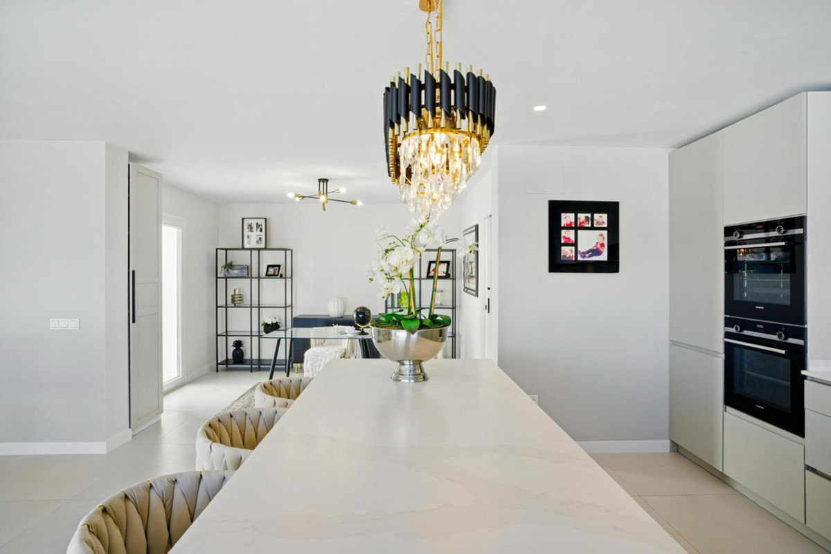 Image 9: Detached Villa For sale, Mijas Costa, €1,895,000 [HFMs695138]