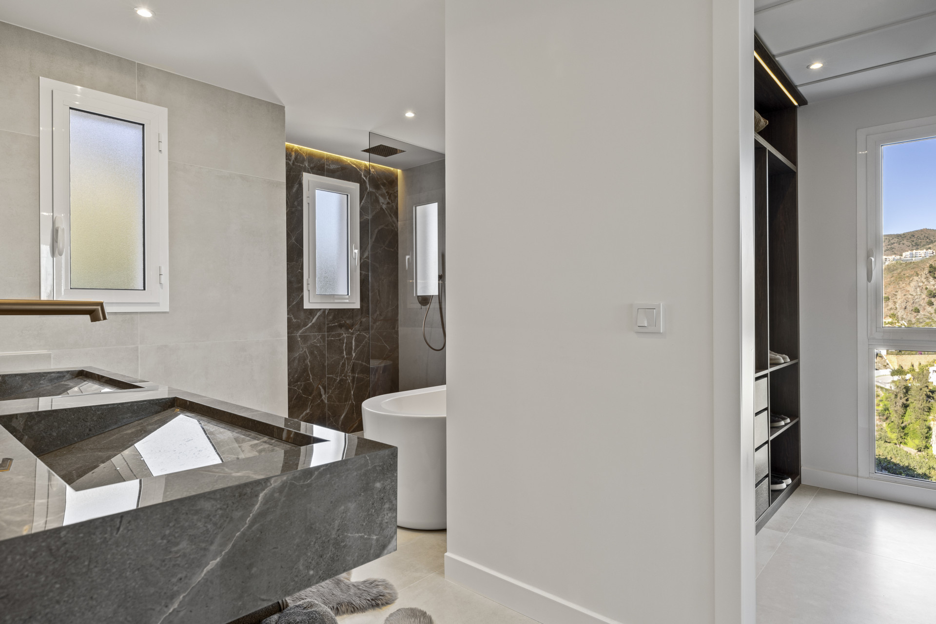 Image 23: Apartment For sale, Benahavís, €890,000 [HFMs685078]