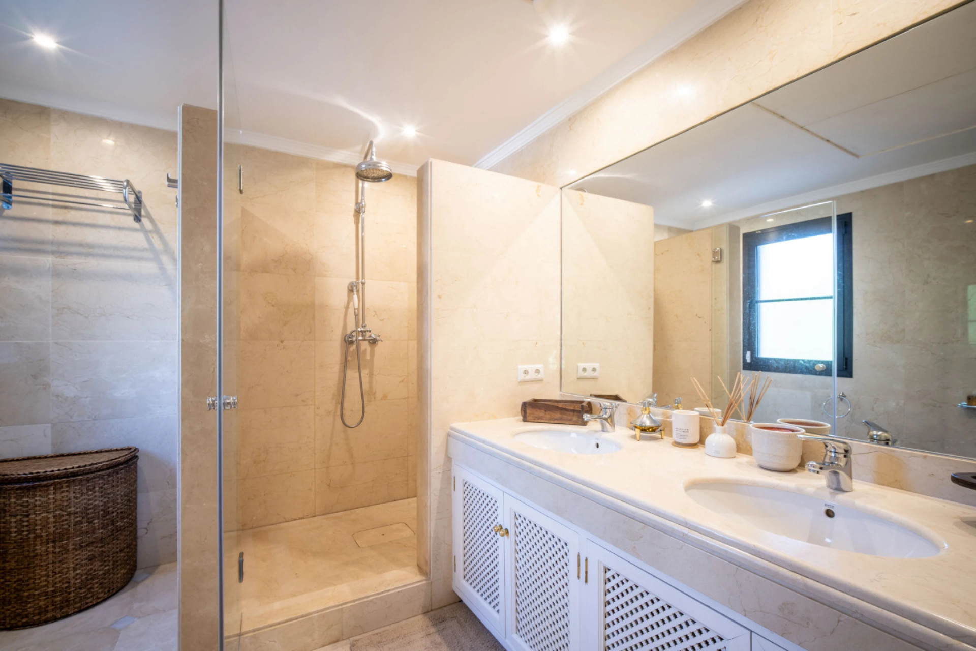 Image {index}: detached villa For sale, Benahavís, €2,950,000 [HFMs684900]