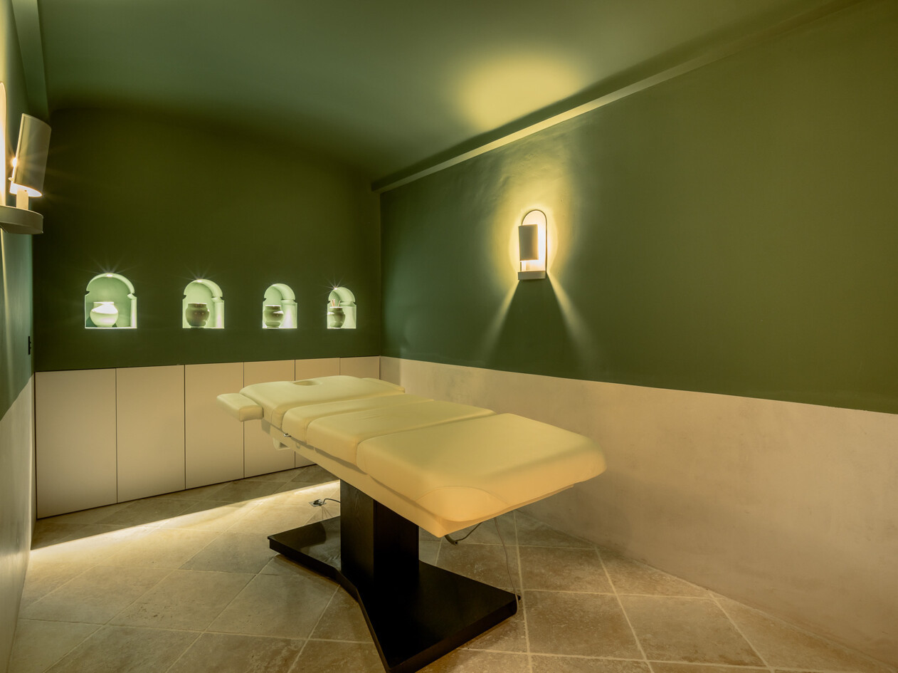 Image 37: Villa - Chalet For sale, The Golden Mile, €35,000,000 [HFMs686435]