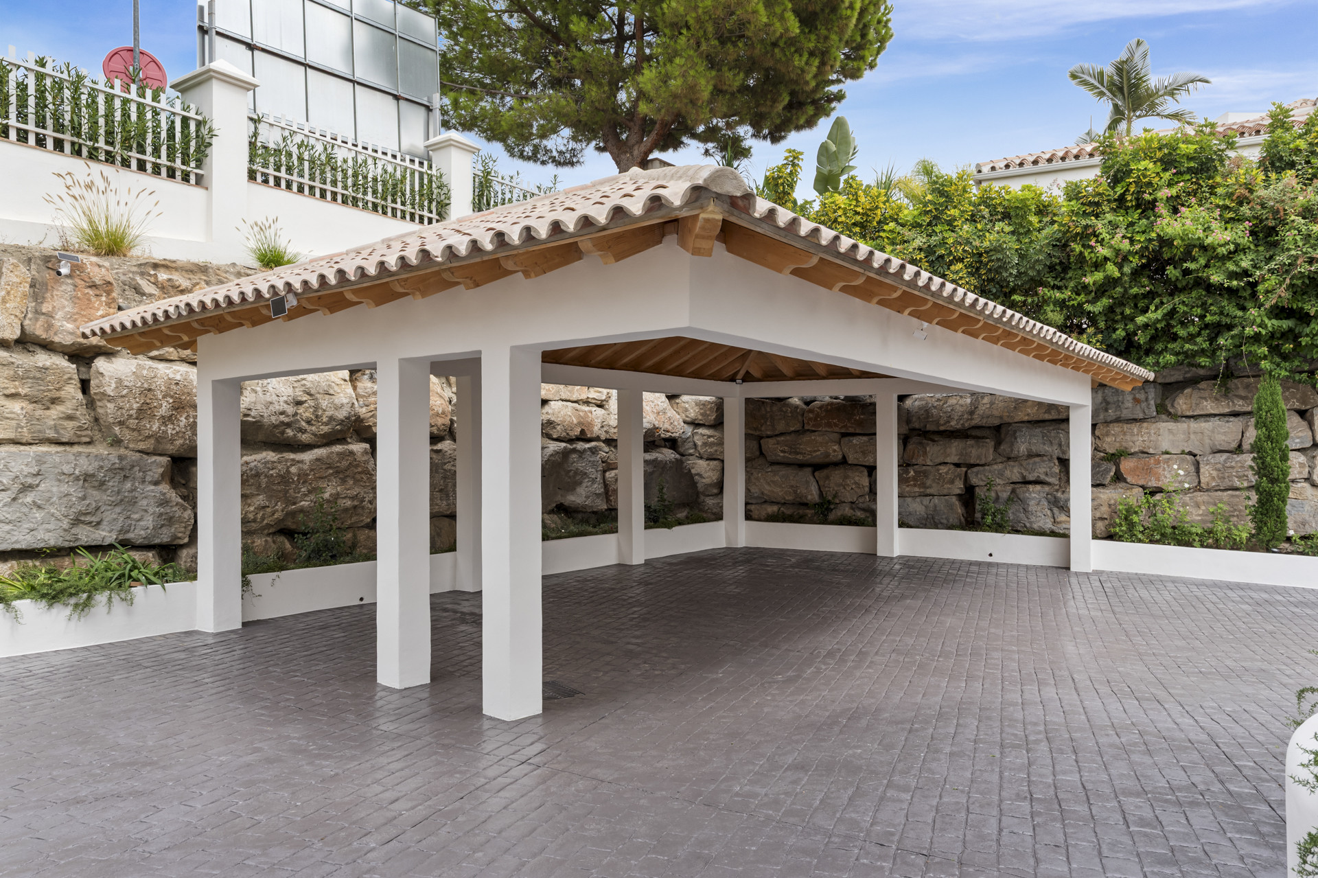 Image 36: detached villa For sale, Benahavís, €3,650,000 [HFM-C40153]