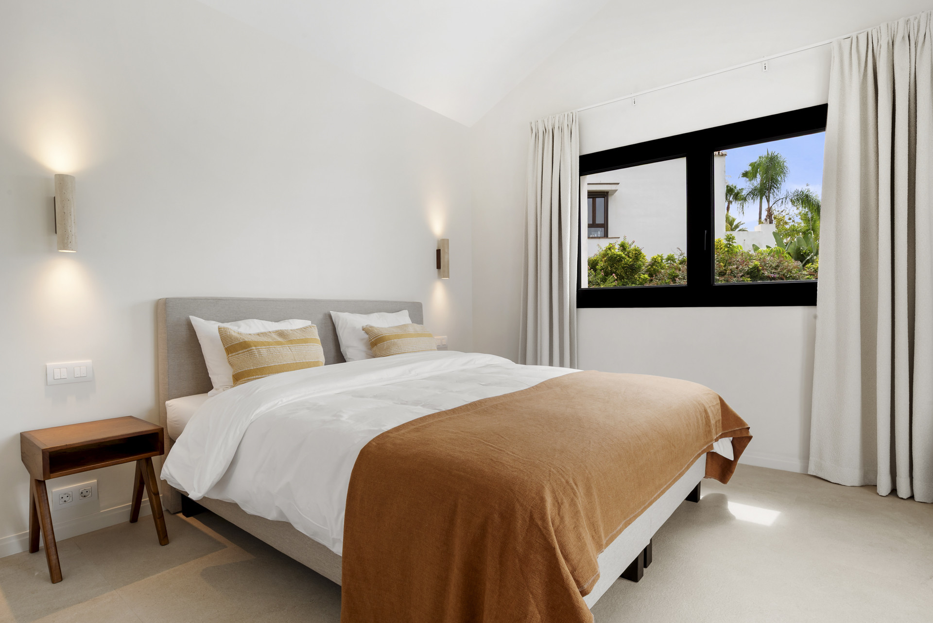 Image 36: detached villa For sale, Benahavís, €3,650,000 [HFM-C40153]