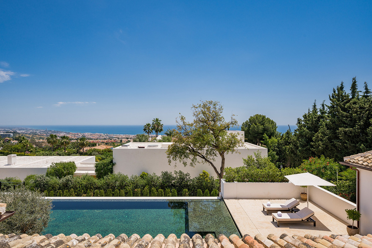 Image 47: detached villa For sale, The Golden Mile, €17,500,000 [HFM-C40151]