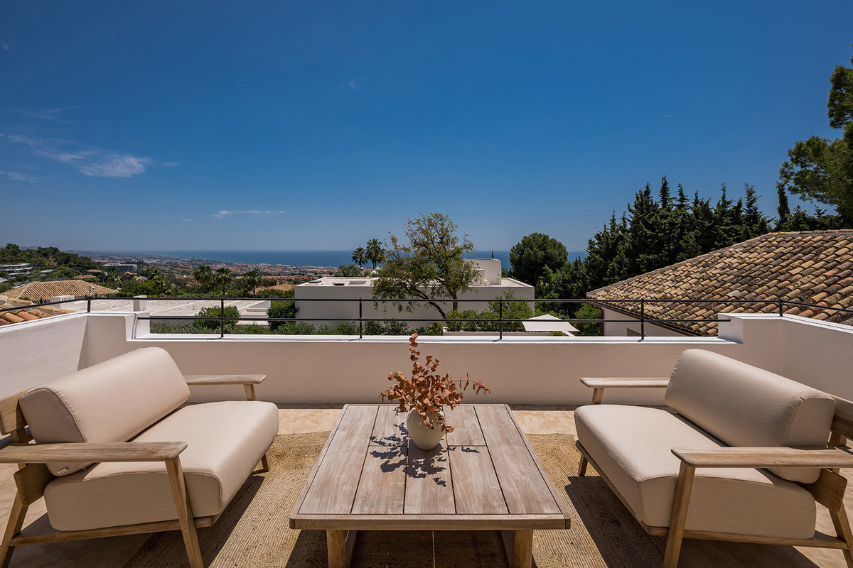 Image 47: detached villa For sale, The Golden Mile, €17,500,000 [HFM-C40151]