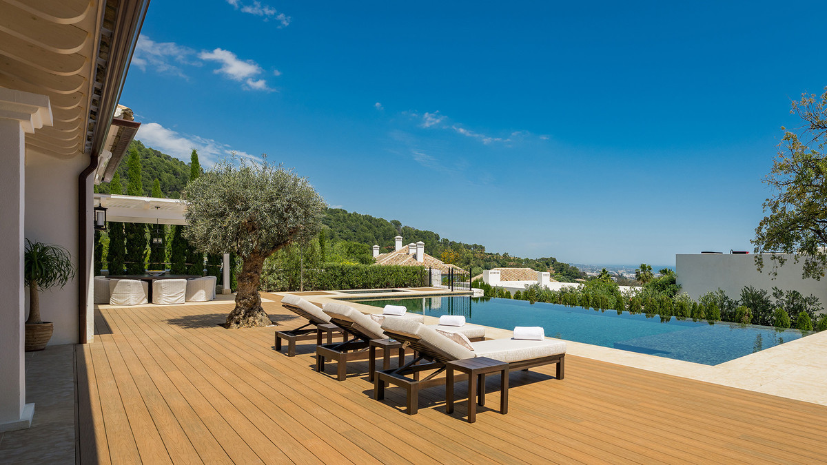 Image 47: detached villa For sale, The Golden Mile, €17,500,000 [HFM-C40151]