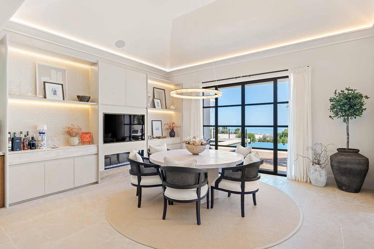 Image 47: detached villa For sale, The Golden Mile, €17,500,000 [HFM-C40151]