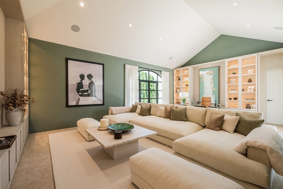 Image 47: detached villa For sale, The Golden Mile, €17,500,000 [HFM-C40151]